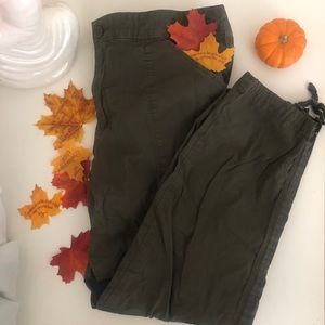 NWOT Sanctuary Olive Green Cargo Pants Sz LG